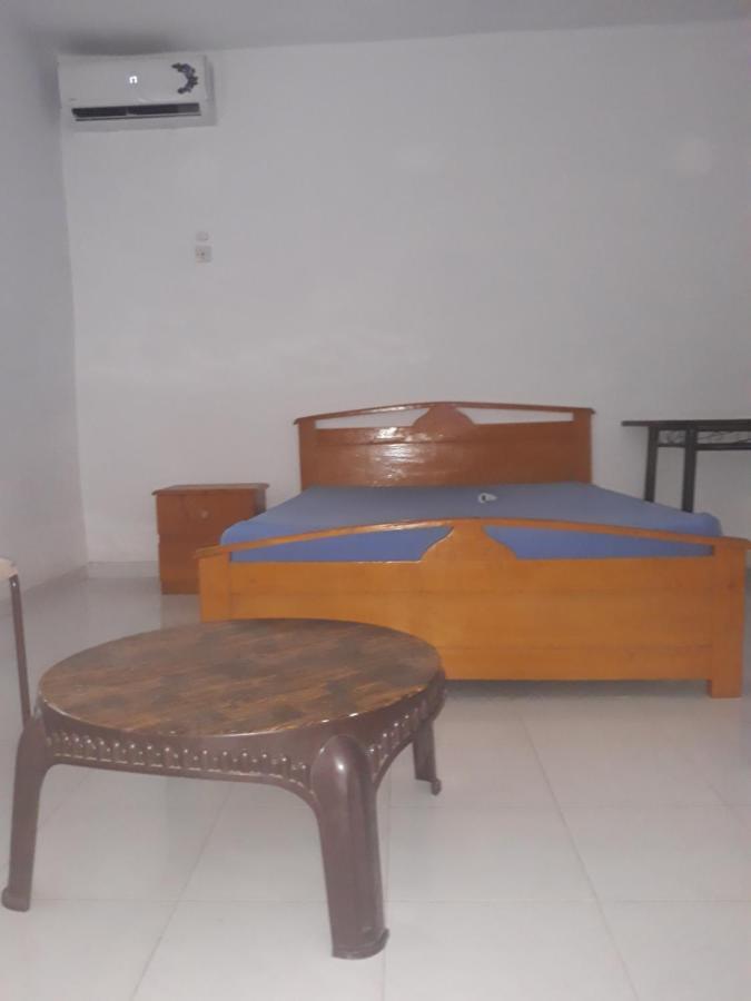 Transit Hotel Nouakchott Ngoại thất bức ảnh
