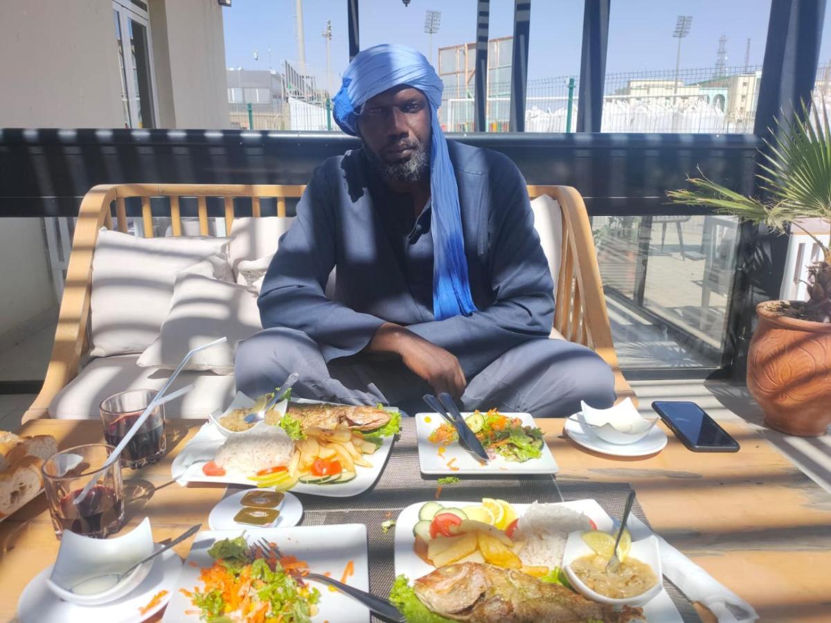 Transit Hotel Nouakchott Ngoại thất bức ảnh